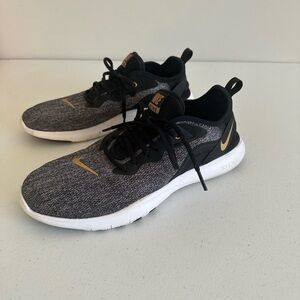 Women’s‎ 9.5 Nike Flex TR 9 Gunsmoke and Gold Sneakers
